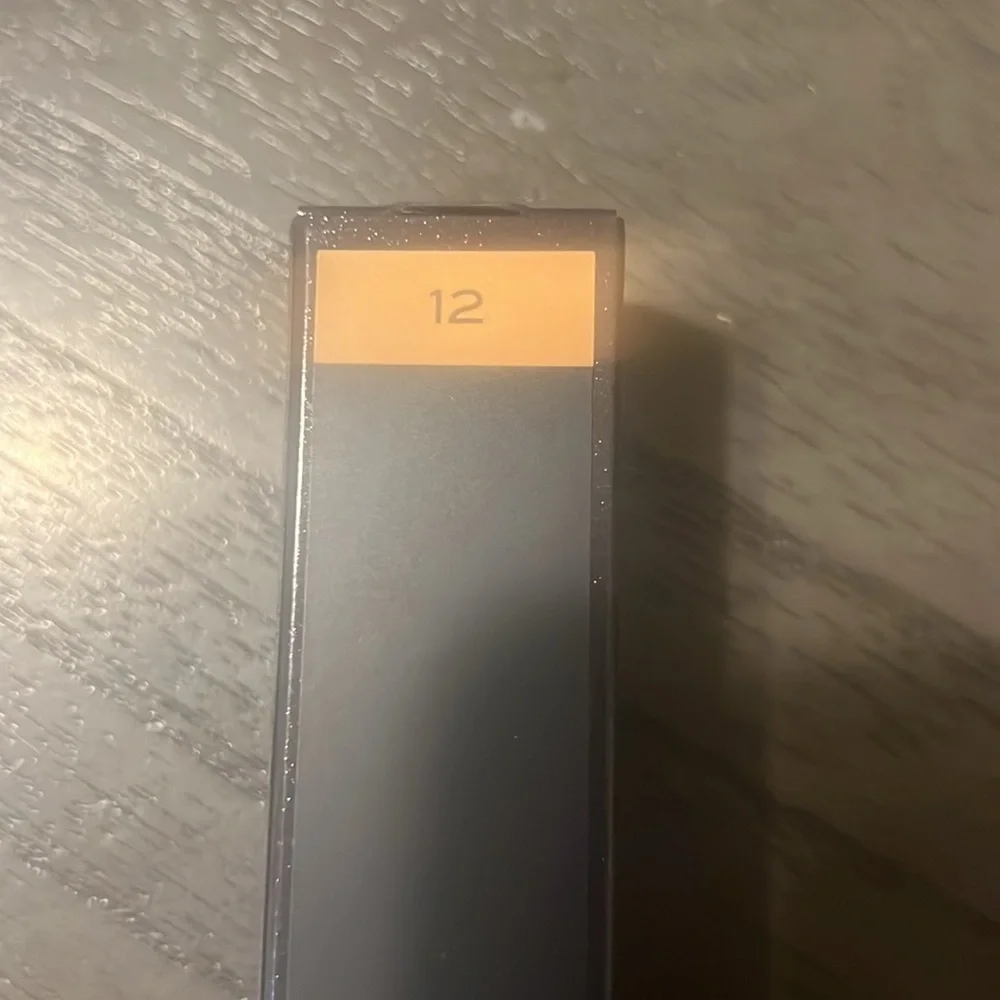 Surratt Surreal Skin Foundation Wand Shade 12 | Honey / Golden Ochre